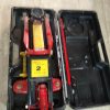 Hydraulic Crocodile Jack, 2 Ton Lifting Capacity كوريك تمساح خدمة شاقة صينى 2 طن بشنطة بلاستيك بحالة ممتازة